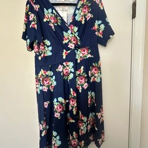 Floral V-Neck Dress in Navy